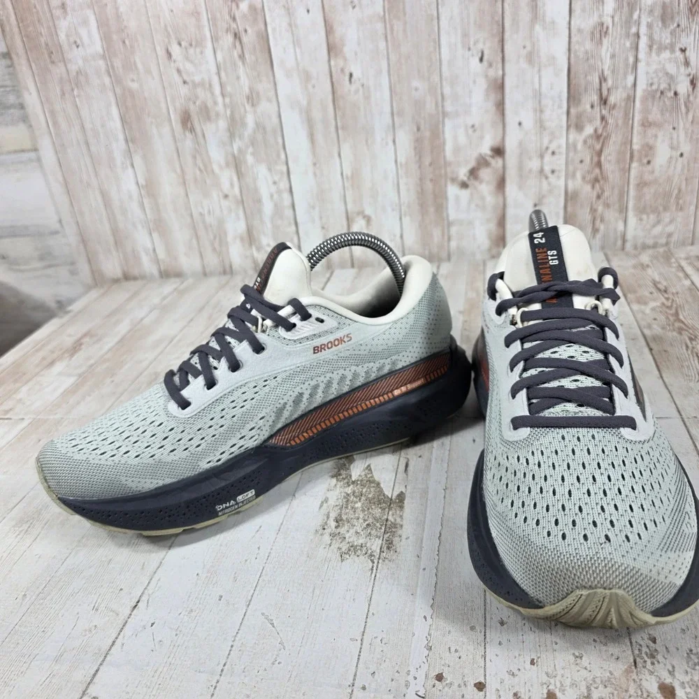 Brooks Adrenaline GTS 24 Womens Running Shoes Grey black Copper Size 9